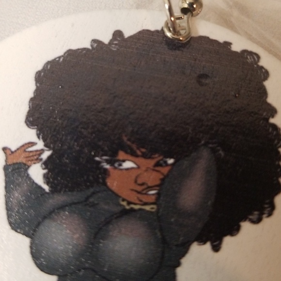 Afro African American wooden earrings - Picture 3 of 4